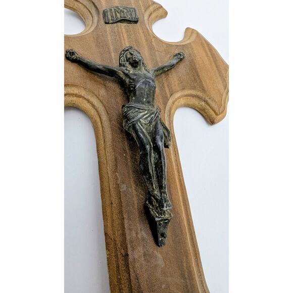 Catholic Holy Water Cross Christ Crucifix Wood Metal Wall Decor Religious France - Picture 3 of 4
